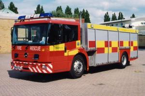 2002 Mercedes-Benz Econic Dennis Emergency Support Unit